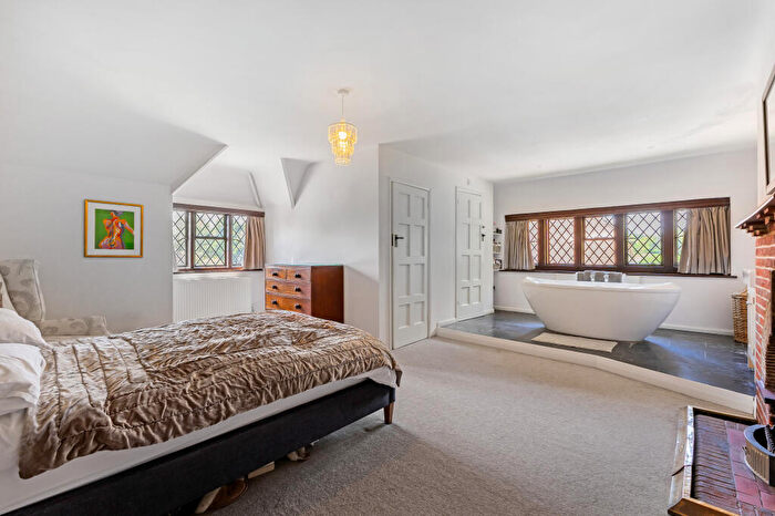 5 Bedroom Detached House For Sale In Bix, Henley-On-Thames, RG9
