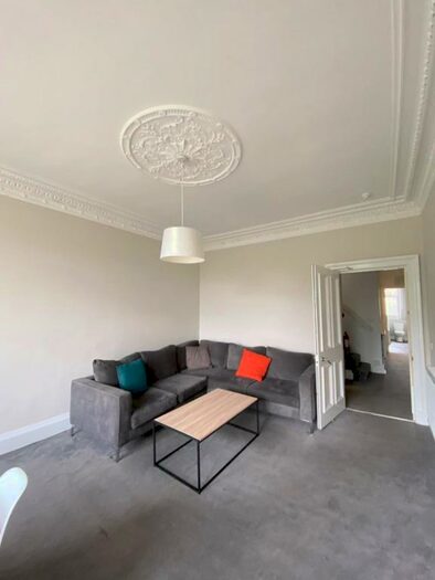 5 Bedroom Flat To Rent In Warrender Park Terrace, Marchmont, Edinburgh, EH9