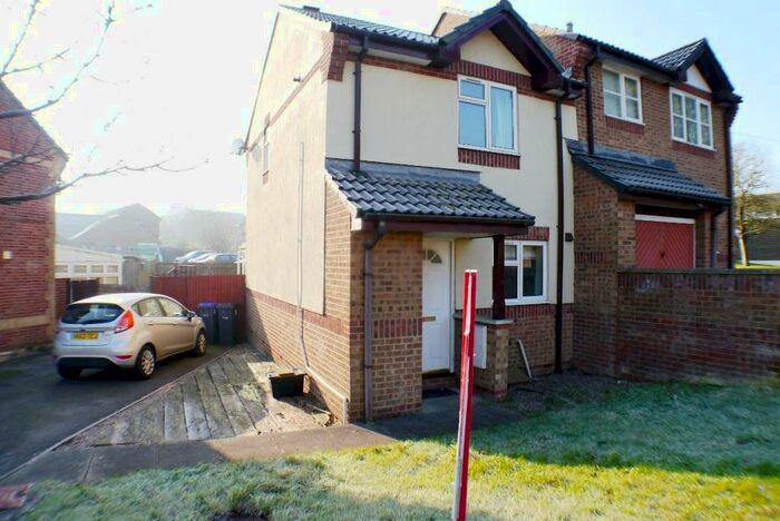 2 Bedroom House To Rent In Salisbury, SP2