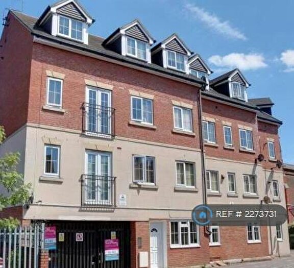 1 Bedroom Flat To Rent In Wellington Manor, Luton, LU1