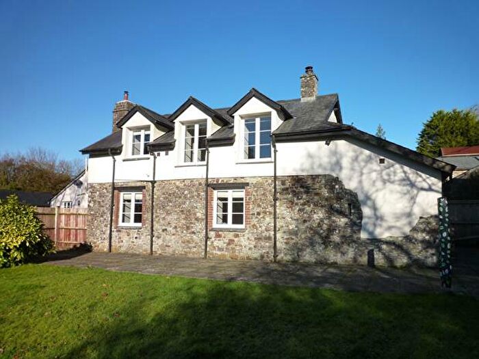 2 Bedroom Town House To Rent In Kerswell Farm, Parkham Ash, EX39