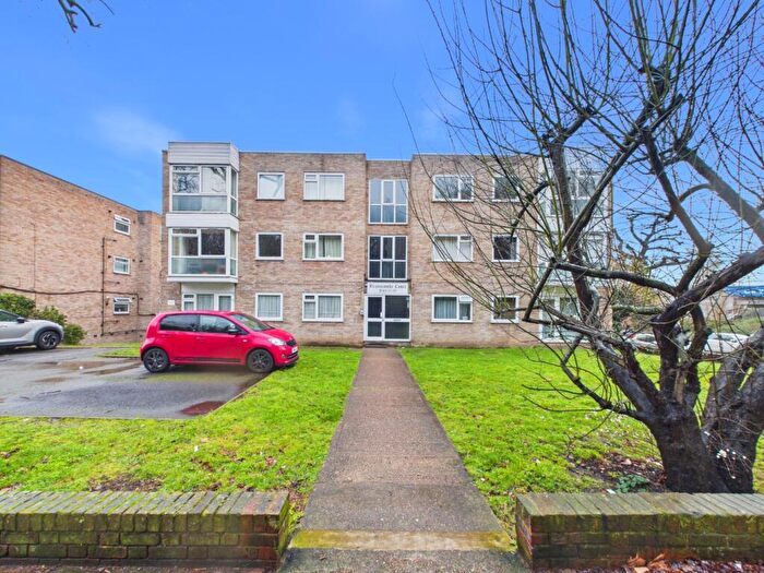 1 Bedroom Flat For Sale In Branscombe Court, Westmoreland Road, Bromley, Kent, BR2