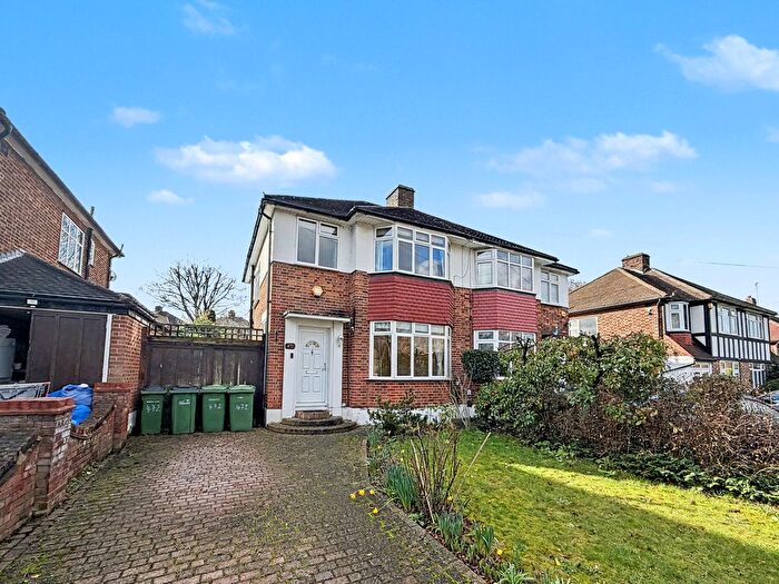 3 Bedroom Semi Detached House To Rent In Sidcup Road, London, SE9