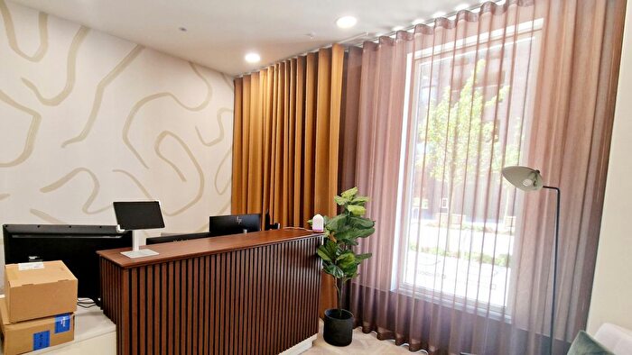 1 Bedroom Flat To Rent In Heartwood Boulevard, Acton, W3