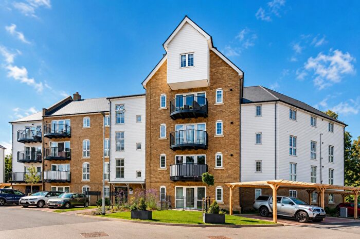 1 Bedroom Flat To Rent In Gunpowder Road, Worcester Park, KT4