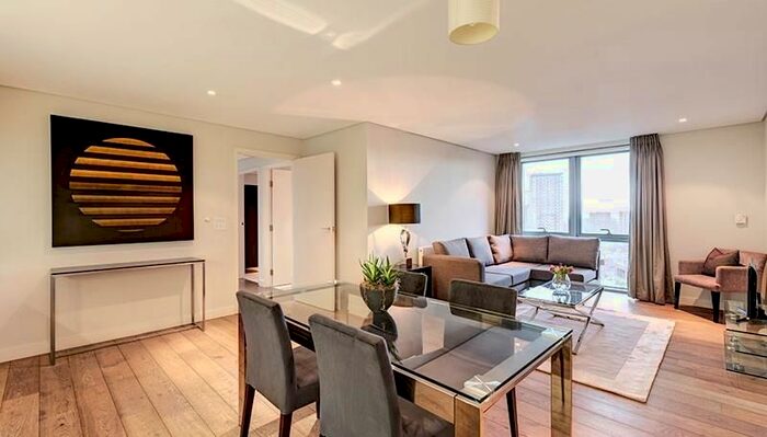 3 Bedroom Flat To Rent In Merchant Square, Paddington, W2