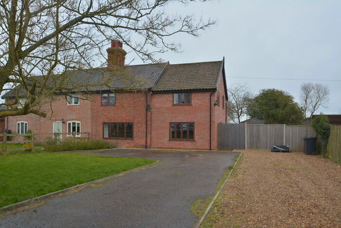 3 Bedroom Cottage To Rent In The Street, Alburgh, Harleston, IP20