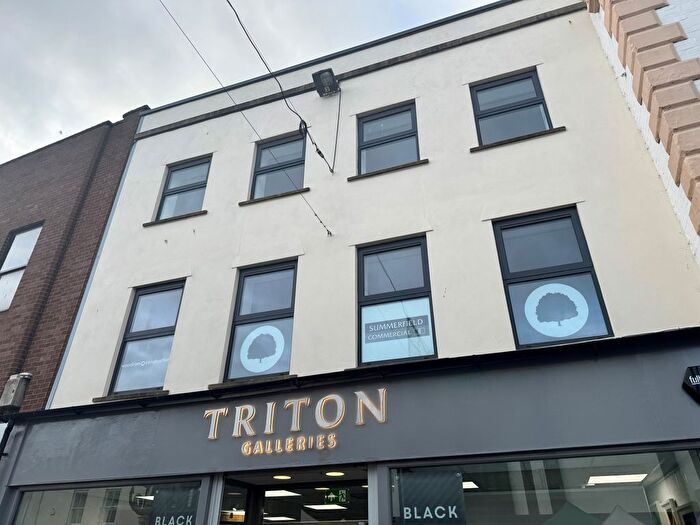 1 Bedroom Flat To Rent In High Street, Taunton, TA1