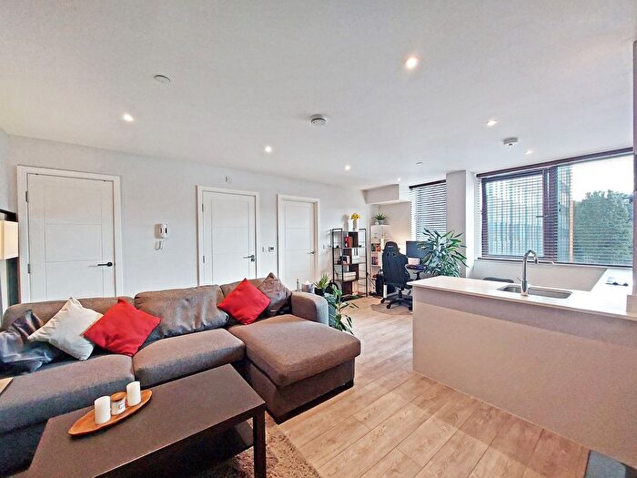 1 Bedroom Flat For Sale In Kymberley Road, Harrow, HA1