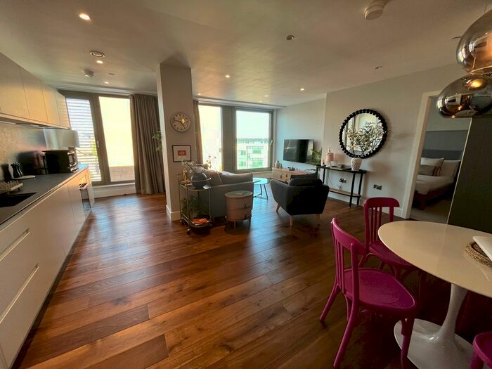 2 Bedroom Flat To Rent In Ryedale House, Piccadilly, York, YO1