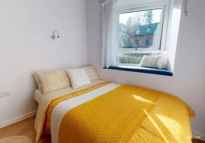 Studio To Rent In Egham Hill, Egham, TW20