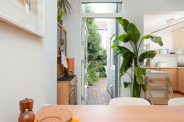 3 Bedroom Terraced House For Sale In Barratt Street, Easton, BS5