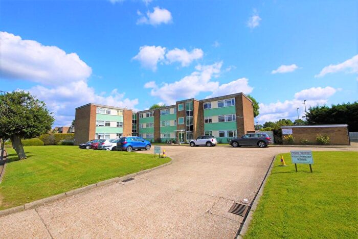 2 Bedroom Apartment To Rent In Limes Court, Sawyers Hall Lane, Brentwood, CM15