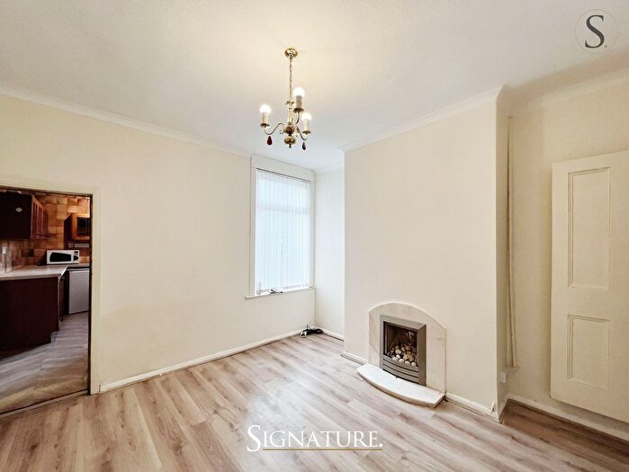 3 Bedroom Terraced House To Rent In Alma Street, Leicester, LE3