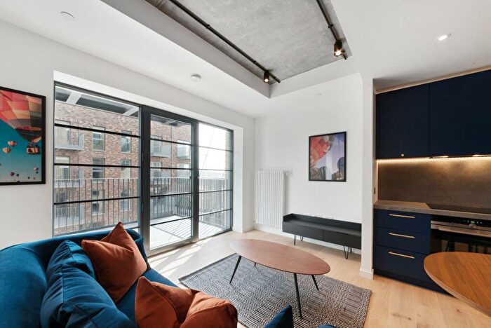 Apartment For Sale In Rendel House, Royal Wharf, E14
