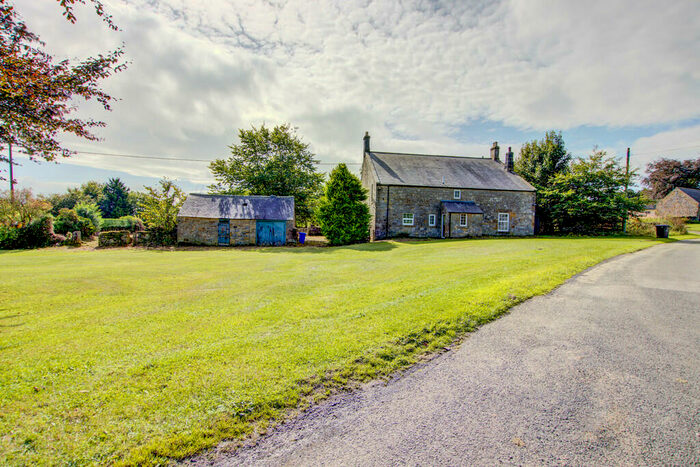 4 Bedroom Detached House For Sale In Kirkheaton, Newcastle Upon Tyne, NE19