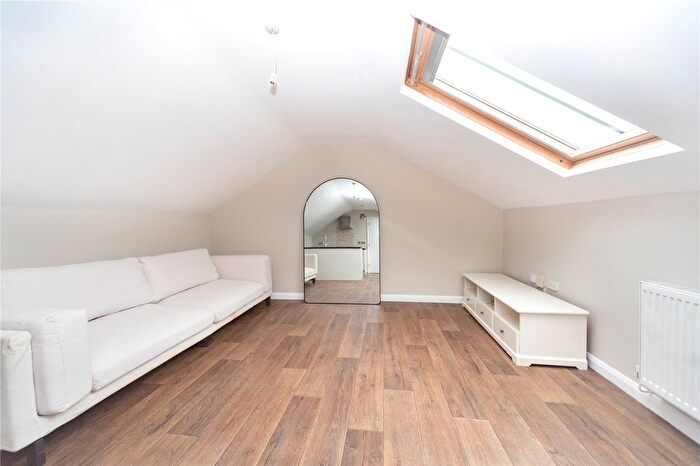 1 Bedroom Flat To Rent In Cwrt Soffia, Cathedral Road, Pontcanna, Cardiff, CF11
