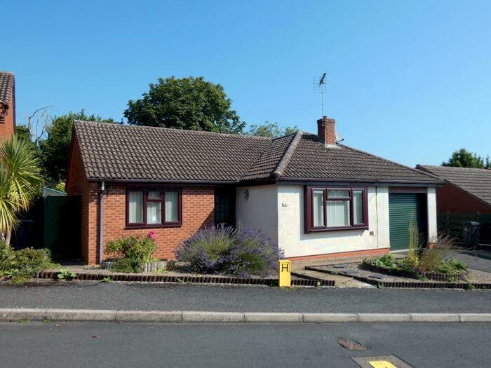 2 Bedroom Detached Bungalow To Rent In Stonehill Drive, Bromyard, HR7