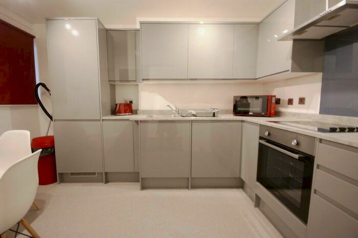 2 Bedroom Apartment To Rent In Doric Way, Euston, NW1
