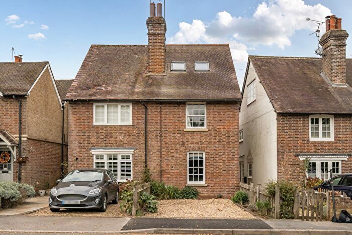 3 Bedroom Semi-detached House For Sale In The Street, Ewhurst, GU6
