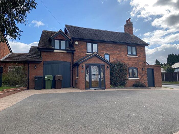 4 Bedroom Detached House To Rent In Worcester Road, Hagley, DY9