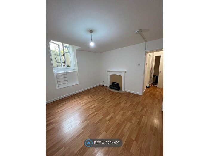 1 Bedroom Flat To Rent In Devonshire Road, Liverpool, L8