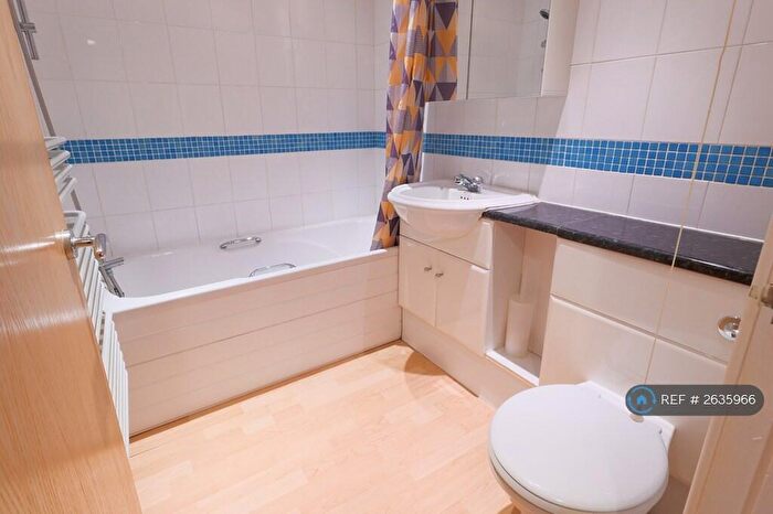 1 Bedroom Flat To Rent In Park Place, Leeds, LS1