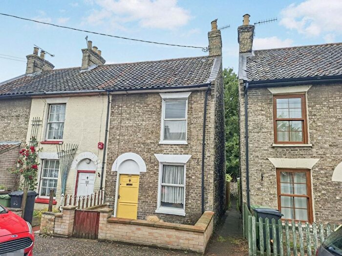 2 Bedroom End Of Terrace House For Sale In Station Road, Thetford, IP24