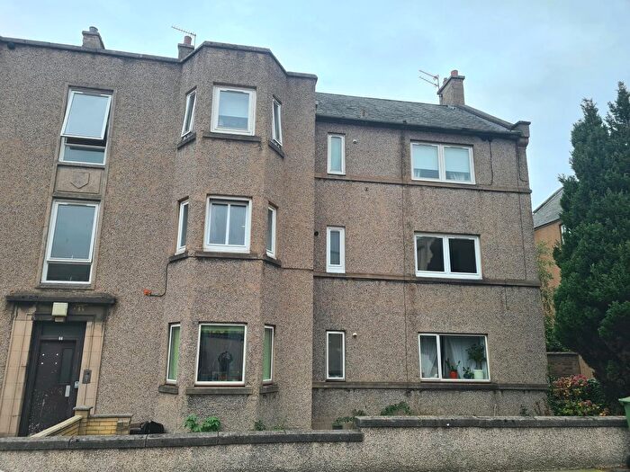 3 Bedroom Flat To Rent In C, Fishers Wynd, Musselburgh, EH21