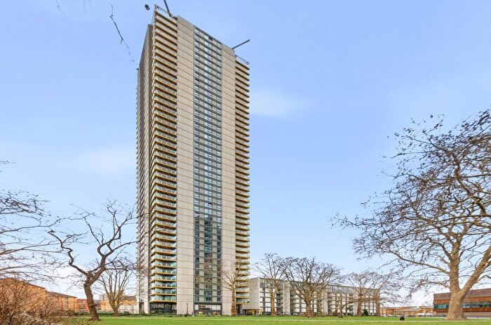 2 Bedroom Flat For Sale In Churchyard Row, Elephant And Castle, SE11