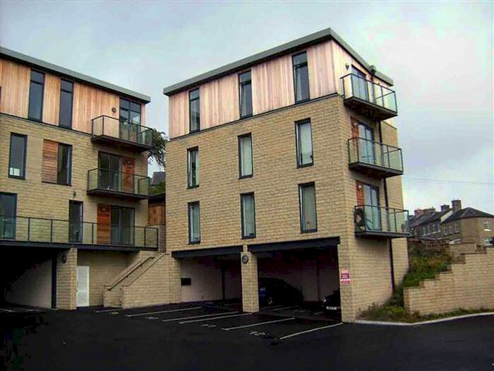2 Bedroom Apartment To Rent In Aspley Heights, Church Street, Moldgreen, Huddersfield, HD5