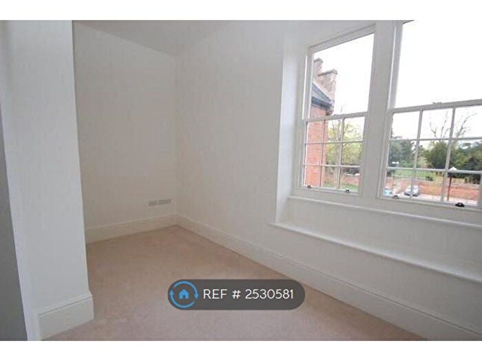 2 Bedroom Flat To Rent In Cholsey, Oxfordshire, OX10