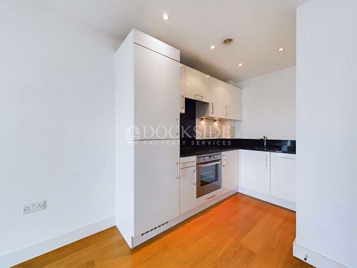 1 Bedroom Flat To Rent In Chatham Quays, Dock Head Road, St. Marys Island, Chatham, ME4