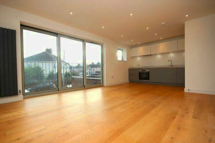 1 Bedroom Apartment To Rent In Alberton Road, Bristol, BS16