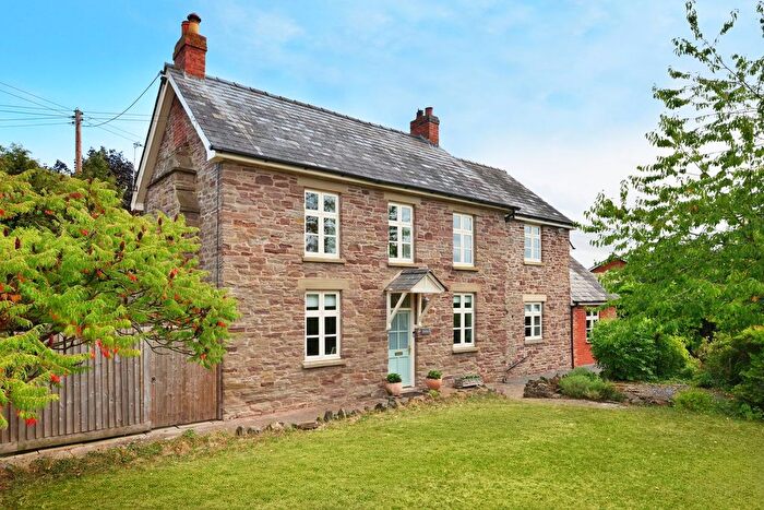 5 Bedroom Detached House For Sale In Bush Bank, Hereford, HR4