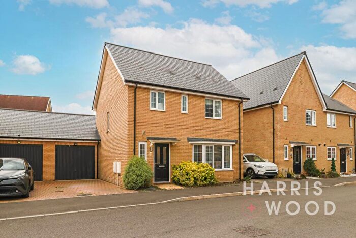 3 Bedroom Detached House For Sale In Flemming Way, Witham, CM8