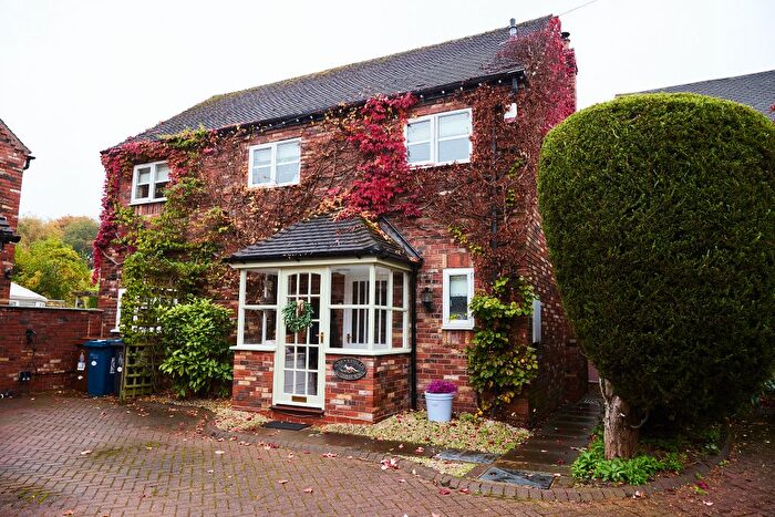 4 Bedroom Detached House To Rent In Blithbury Road, Rugeley, WS15