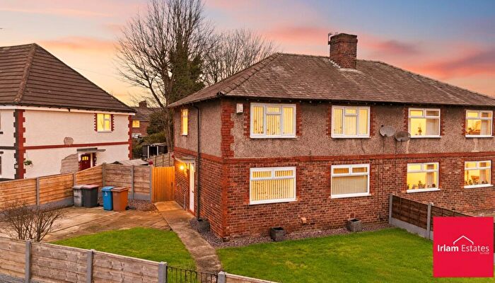 3 Bedroom Semi-Detached House For Sale In Nelson Drive, Cadishead, M44