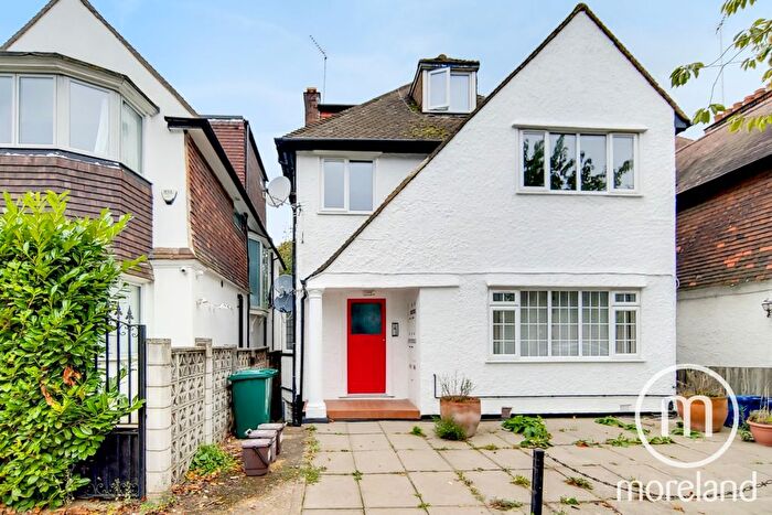 1 Bedroom Flat To Rent In The Park, Golders Green, London, NW11