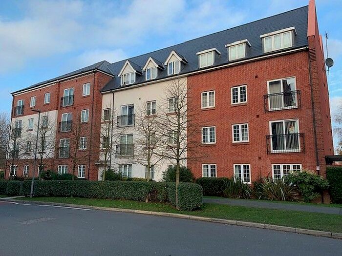 2 Bedroom Flat To Rent In Greenings Court, Warrington, WA2