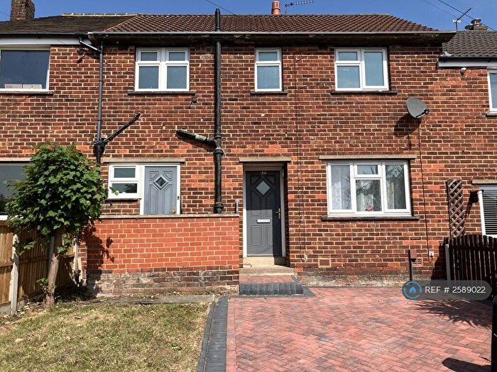 3 Bedroom Terraced House To Rent In Acres Hall Avenue, Pudsey, LS28
