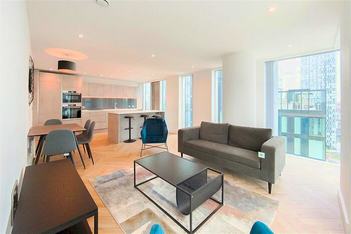 2 Bedroom Flat To Rent In Silvercroft Street, Manchester, M15