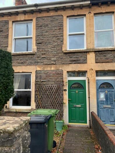 3 Bedroom Terraced House To Rent In High Street, Bristol, BS30