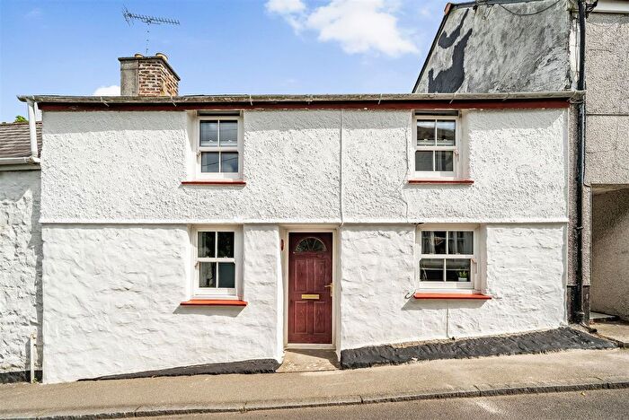 2 Bedroom Terraced House For Sale In Chapel Hill, St. Erth, Hayle, TR27