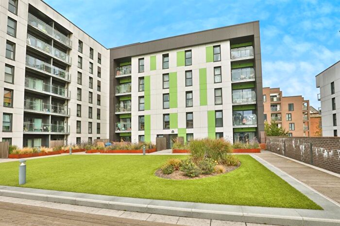 2 Bedroom Flat For Sale In Geoffrey Watling Way, Norwich, NR1