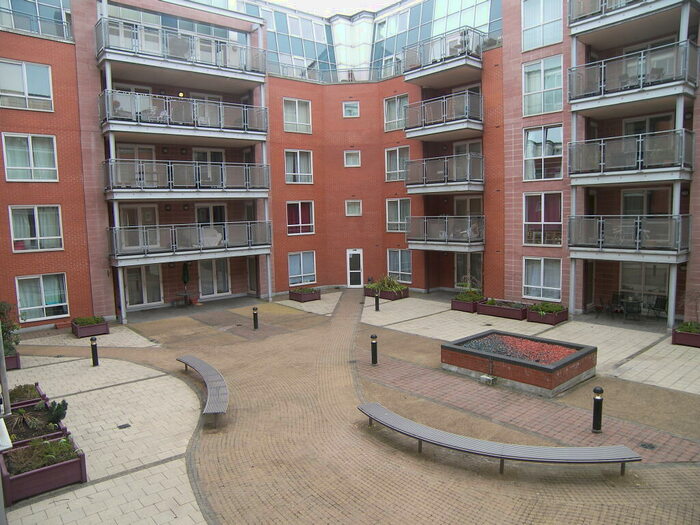 2 Bedroom Flat To Rent In Heritage Court, Warstone Lane, Birmingham, West Midlands, B18