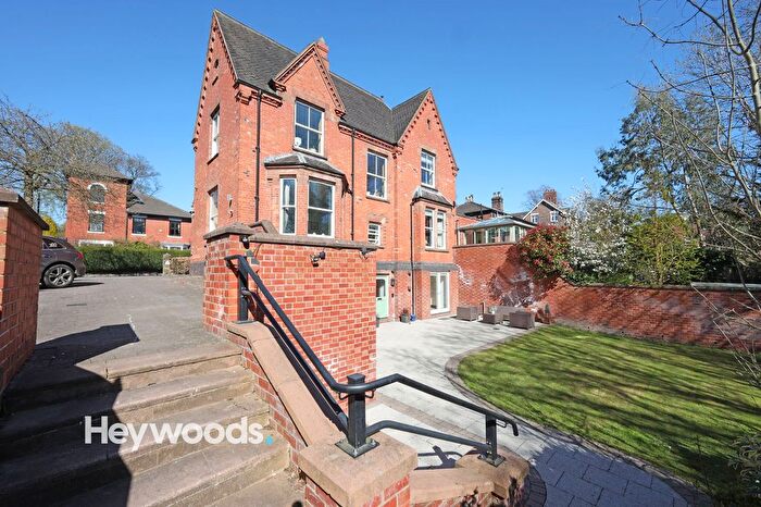 2 Bedroom Flat For Sale In Maple Court, Sidmouth Avenue, Newcastle Under Lyme, ST5