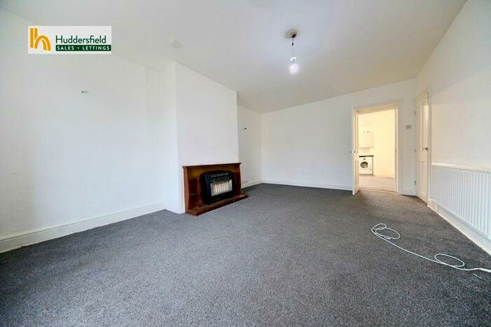 3 Bedroom Terraced House To Rent In Church Street, Huddersfield, HD1