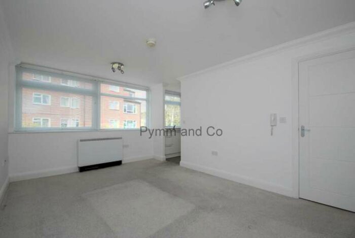 Flat To Rent In Earlham House, Norwich, NR2