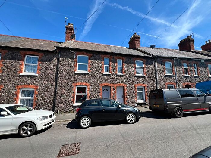 3 Bedroom Terraced House To Rent In Bampton Street, Minehead, Somerset, TA24